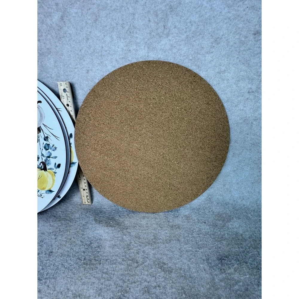 SET OF 4 HARD ROUND PLACEMATS W/CORK BACK(14